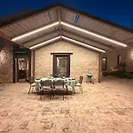 Casale Del Mandorlo - Sicilian Country